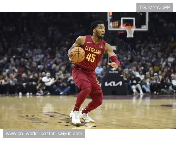 骑士米切尔持续伤停 哈登复出难掩后场防守强度与运动能力缺失